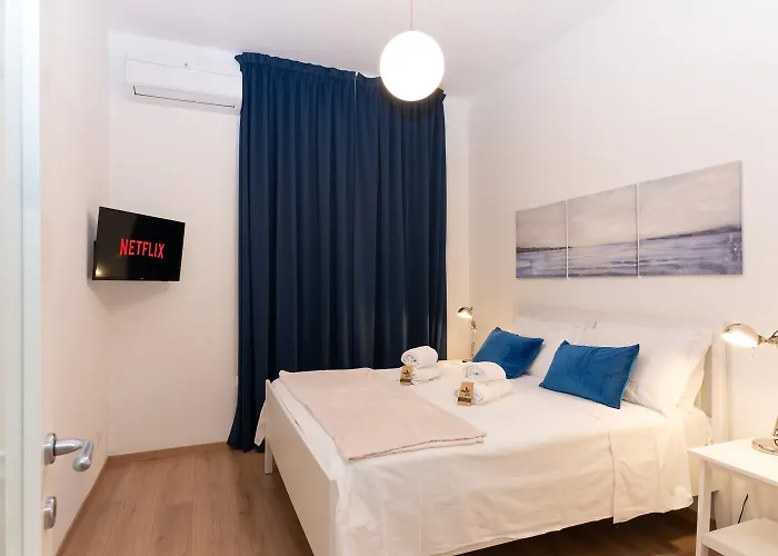 Promo Inizio Anno, Eleganza In Centro Citta, Mare E Parcheggio A Due Passi بيسكارا