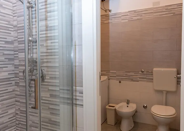 Promo Inizio Anno, Eleganza In Centro Citta, Mare E Parcheggio A Due Passi