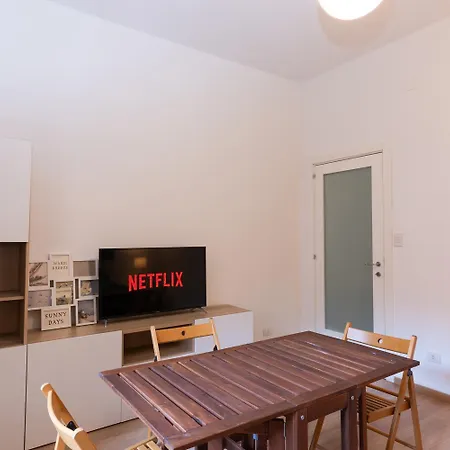 Apartment Promo Inizio Anno, Eleganza In Centro Citta, Mare E Parcheggio A Due Passi