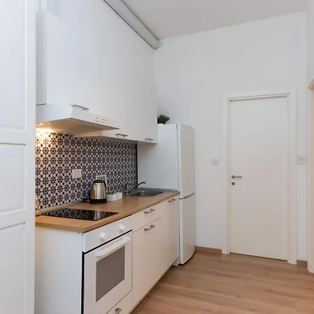 Estate Centro A 30m Dal Mare, Parcheggio A 500m 아파트 페스카라